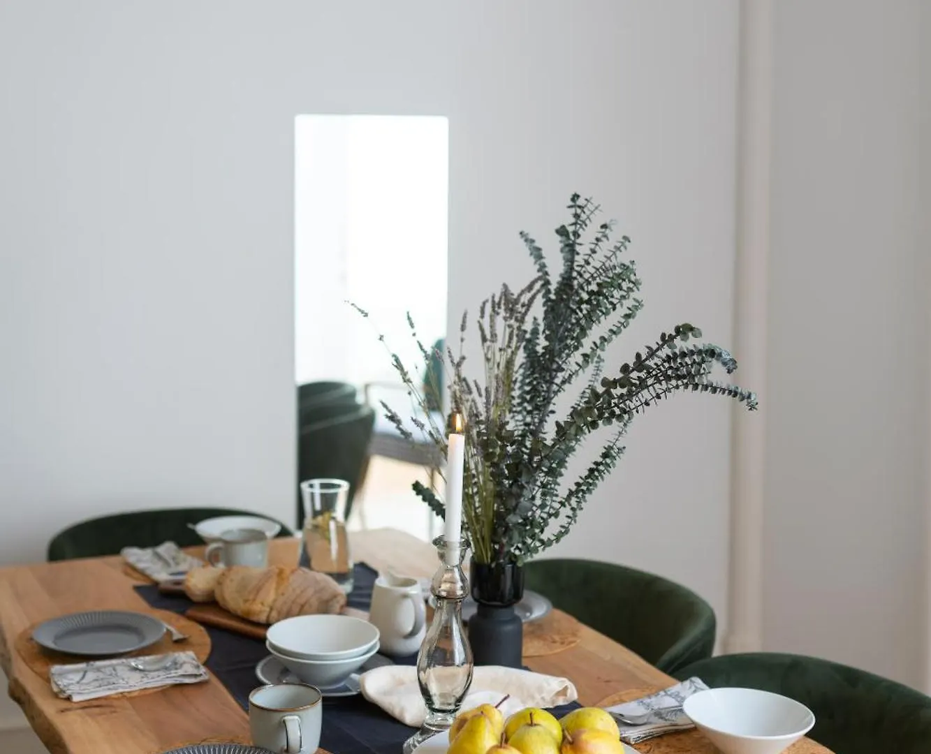Desterro 2 - Historical Four-Bedroom Apartment Лиссабон